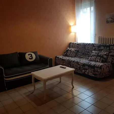 Appartement La Bourboule, 3 Pieces, 4 Personnes - Fr-1-667-22 Apartmán *