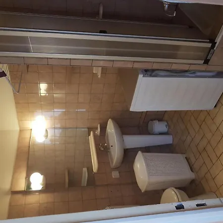 Appartement La Bourboule, 3 Pieces, 4 Personnes - Fr-1-667-22 Apartmán