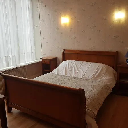 Appartement La Bourboule, 3 Pieces, 4 Personnes - Fr-1-667-22
